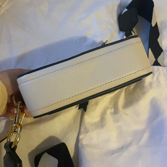 Marc Jacobs “The Snapshot” Bag Like New! - Picture 9 of 11